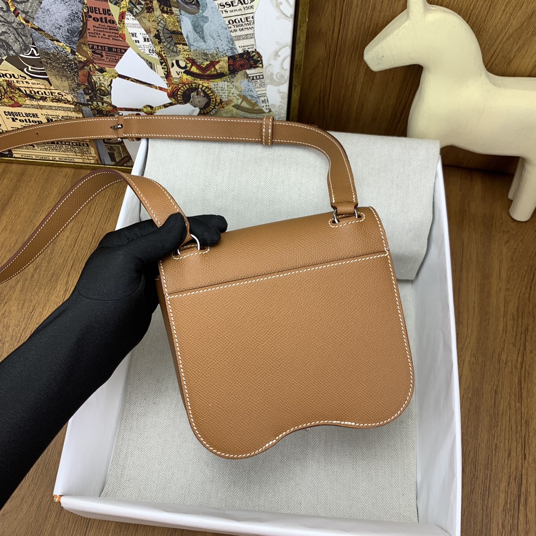 에르메스 델라 카발레리아 미니 앱송 골드